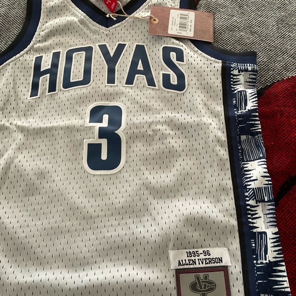 Georgetown Hoyas Allen iverson shirt nwt small Mitchell and ness - Picture 2 of 8